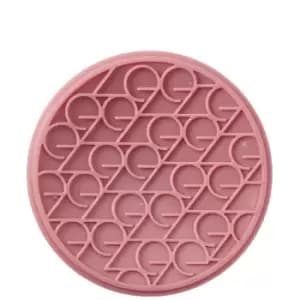 ZOEVA Brush Cleansing Pad