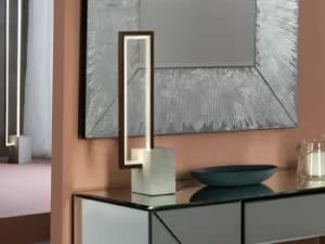 Limit Integrated LED Table Lamp Wood