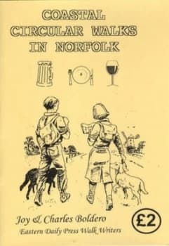 Coastal Circular Walks in Norfolk by Joy Boldero and Charles Boldero Paperback