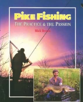 Pike Fishing by Mick Brown Hardback