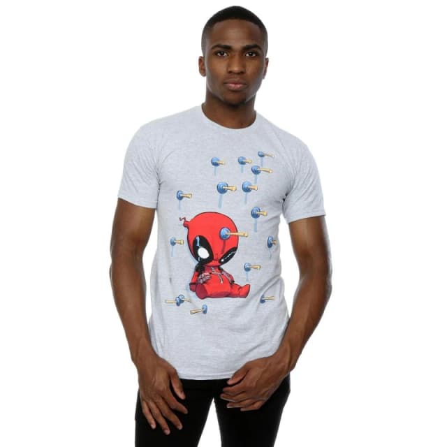 Marvel Marvel Men Deadpool Cartoon Knockout T-Shirt in Grey Size: Small Grey S Male 5057068042140