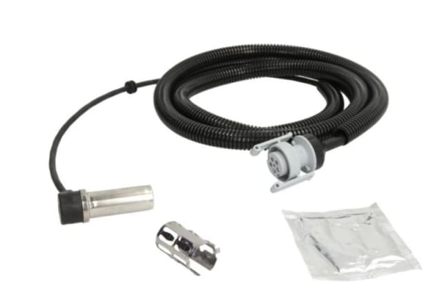 KNORR-BREMSE K144241K50 ABS Sensor Rear Axle Right, with synthetic grease Sensor,wheel speed (412)