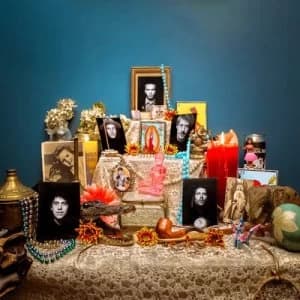 Sticky Icky by Theo Lawrence & The Hearts CD Album