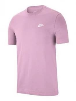 Nike Sportswear Club T-Shirt