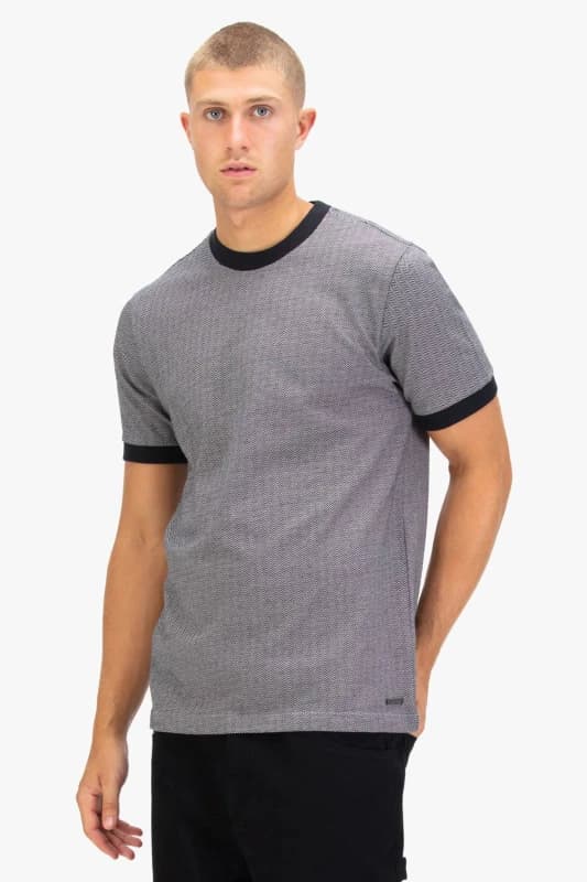 Luke 1977 Luke 1977 Men Albaicin T-Shirt in Black Size: large Black L Male 5063494093816