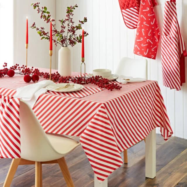 Catherine Lansfield Catherine Lansfield Christmas Candy Cane' Cotton 137x178cm Table Cloth in Red Red One Size Unisex 5057681159591