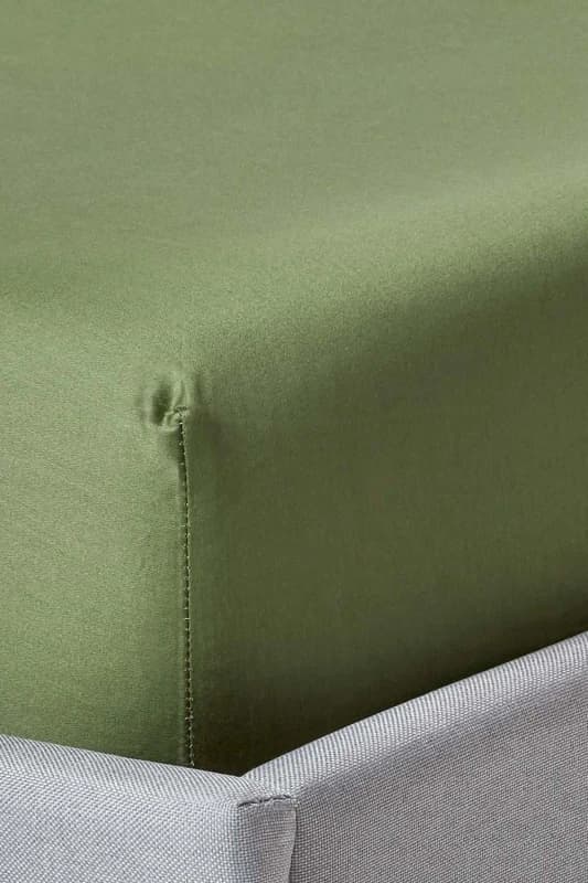 Homescapes Moss Green Organic Cotton Deep Fitted Sheet 18" 400 Thread Count, Double