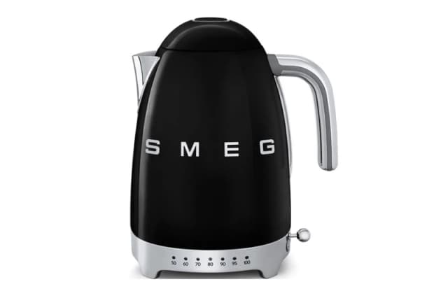 Smeg Smeg KLF04BLUK + TSF03BLUK Kettle & 4 slice Toaster Set Stainless Steel in Black One Size Unisex 5056032970496