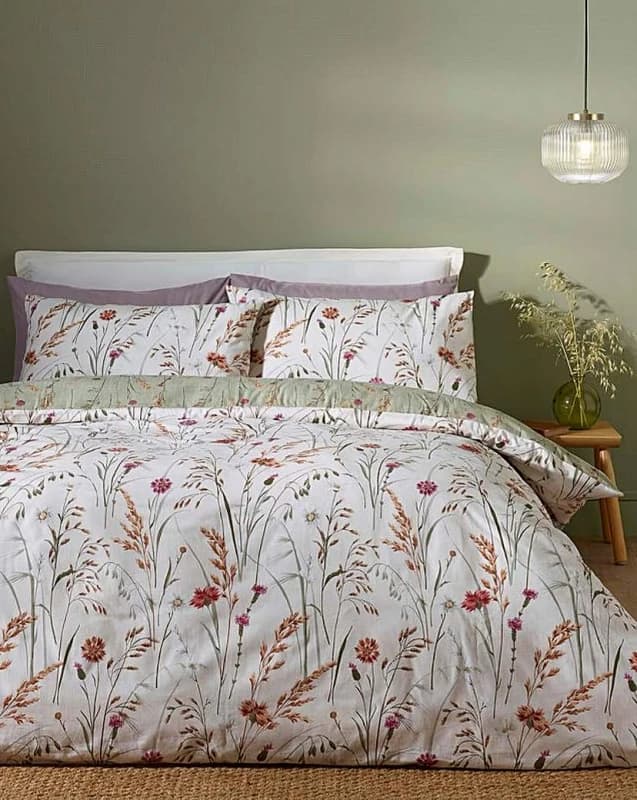 Catherine Lansfield Catherine Lansfield 'Brushed Grasmere Floral' Cotton Reversible Duvet Cover Set in Green Size: Double Green Double Unisex 505768