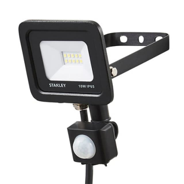 Stanley Sxls343594Kbe Black Mains-Powered Cool White Outdoor LED Pir Floodlight 800Lm