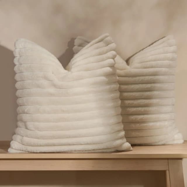 OHS OHS 2 x Faux Fur Thick Rib Cushion Covers in Natural Size: 45cm x 45cm Natural 45cm x 45cm Unisex 5027434191628