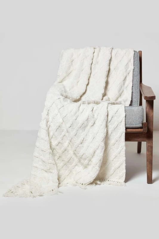 Homescapes Diamond Cotton Tufted Throw White