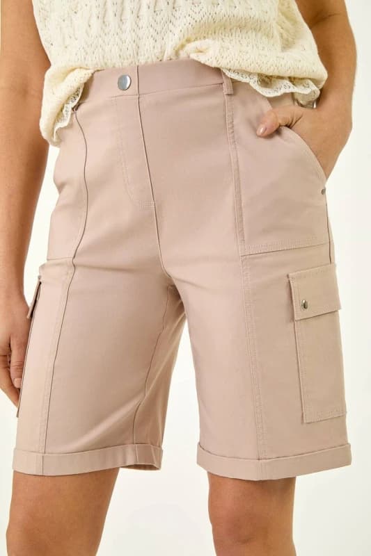 Roman Womens Cargo Seam Short in Stone Size: 20 Stone Female 20