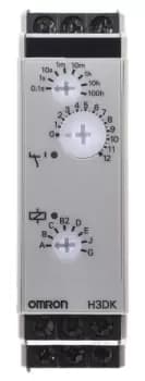 Omron SPDT Multi Function Timer Relay, 24 240V ac/dc 0.1 s 1200h, DIN Rail Mount