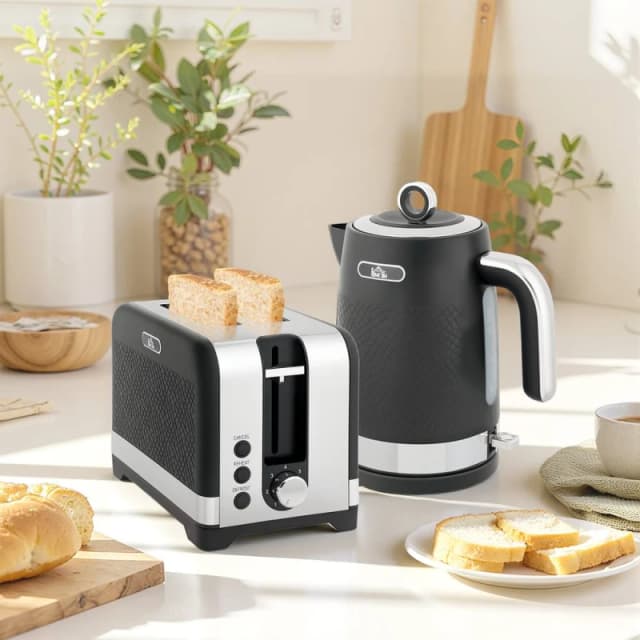 HOMCOM HOMCOM 3000W Rapid Boil Kettle and Toaster Set with Otter Thermostat, Black 5063603853997