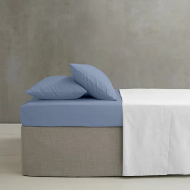 Catherine Lansfield 'Easy Iron Percale' Combed Polycotton 35cm Depth Sheet Blue