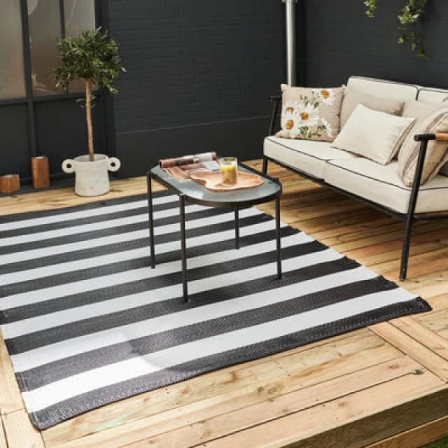 The Rugs Reversible Waterproof Outdoor Rugs Rainbow 1030 Black&white