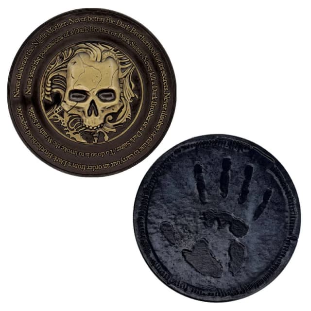 Elder Scrolls IV: Oblivion Dark Brotherhood Medallion & Art Card in Metallics Metallics Unisex