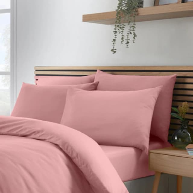 Catherine Lansfield 'So Soft Easy Iron' Standard Pillowcase Pack of 4 Coral