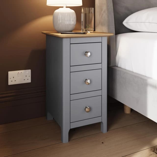FWStyle FWStyle Ready Assembled 3 Drawer Bedside Chest Of Drawers Solid Oak Dove Grey Grey One Size Unisex 5056413126962
