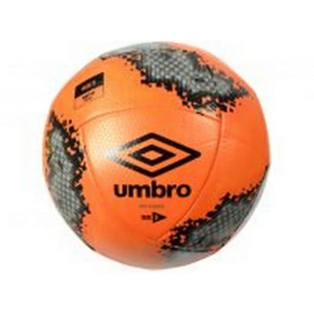 Umbro Neo Swerve Football Black/orange (5)
