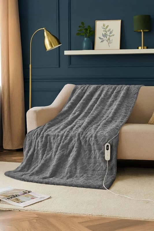Neo Electric Cable Knit Effect Heated Throw Reversible Blanket in Grey Size: 130cm x160cm Grey Unisex 130cm x160 cm