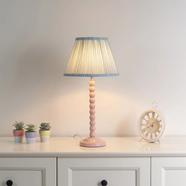 ValueLights ValueLights Bobbins Rose Pink Table Lamp with Tapered Fabric Pleasted Lamp Shade in Pale Pink Pale Pink One Size Unisex 5059406042935