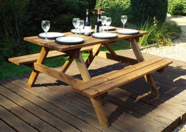 Charles Taylor Trading Six Seater Picnic Table in Brown Brown Unisex