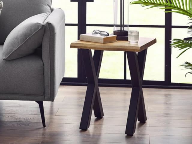 Julian Bowen Harvey Oak Lamp Table