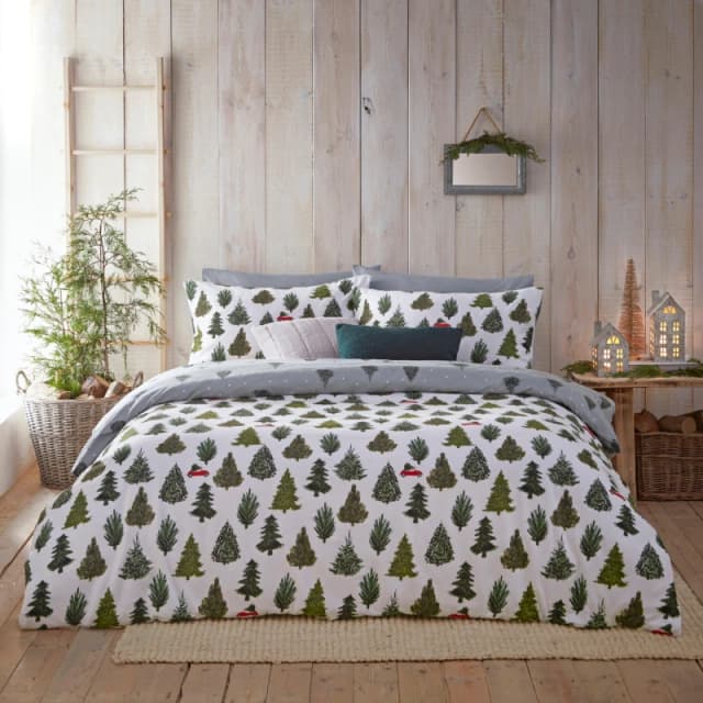 Furn Furn Evergreen 100% Brushed Cotton Duvet Cover Set Size: Super King Green Super King Unisex 5025532750273