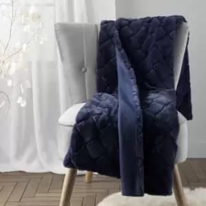 Catherine Lansfield Cosy Diamond 130cm x 170cm Throw Navy