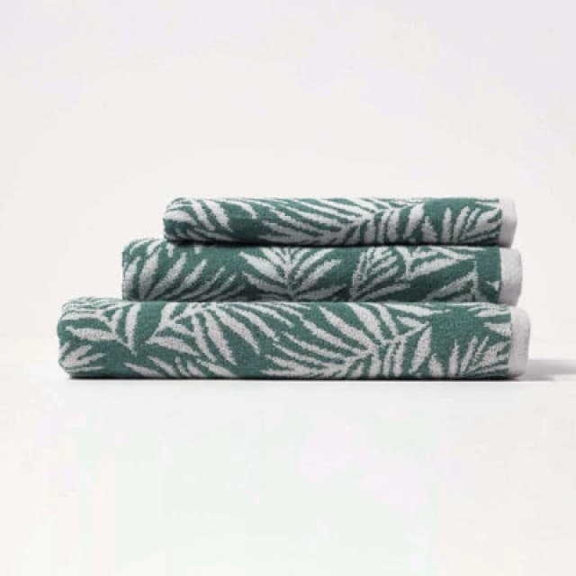 Homescapes Botanical Pattern 100% Cotton Towel Green unisex