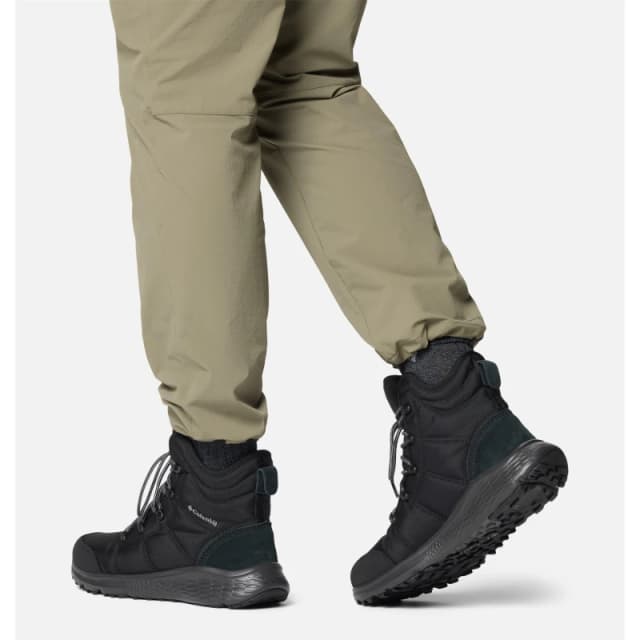 Columbia Fairbanks Waterproof Winter Boots Mens Black male 7 (41)