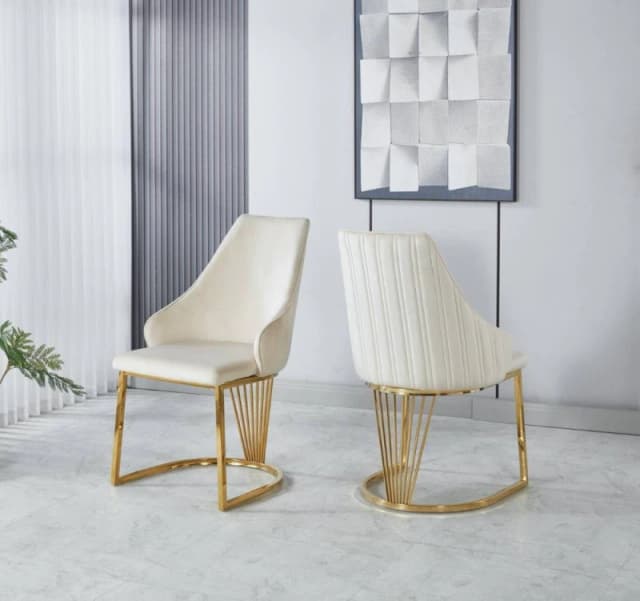 Modernique Modernique Set of 2 Velvet Upholstered Dining Chairs with Golden Metal Legs in Beige Beige One Size Unisex 5061017321798