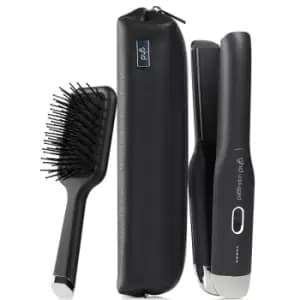 ghd Unplugged Cordless Hair Straightener Christmas Gift Set