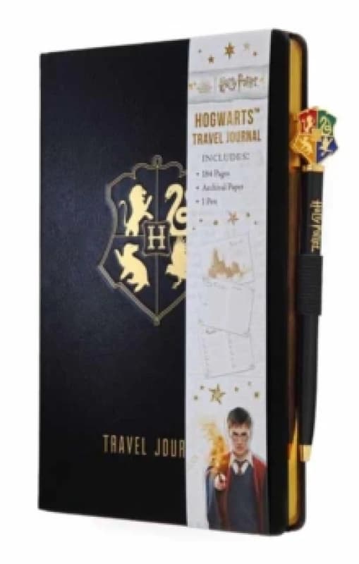 Harry Potter: Hogwarts Travel Journal with Pen Paperback / softback