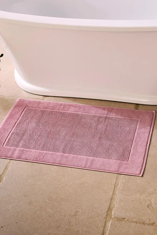 Christy CHRISTY 'Supreme' Luxury 100% Cotton Towelling Bath Mats in Pink Pink One Size Unisex 5012448879907