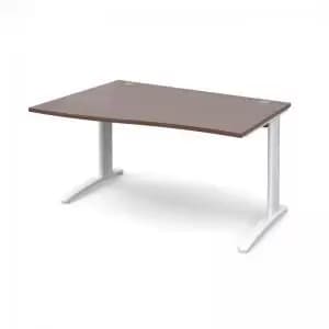 TR10 left hand wave desk 1400mm - white frame and walnut top