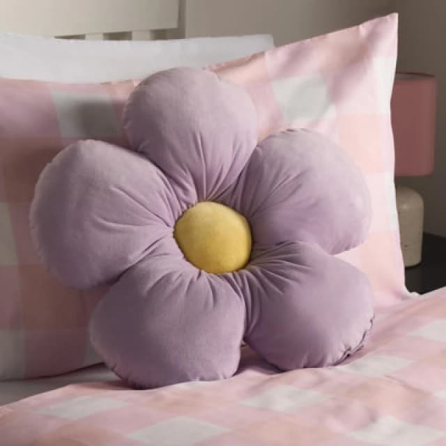 OHS OHS Flower Cushion Filled Matte Velvet Plush Chair Sofa Plump Decorative Bed Pillow in Lilac Lilac One Size Unisex 5027434202201