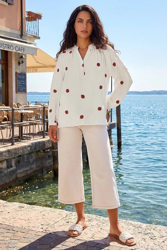 Dusk Womens Strawberry V-Neck Tunic Top in Ivory Size: Medium Ivory Female M