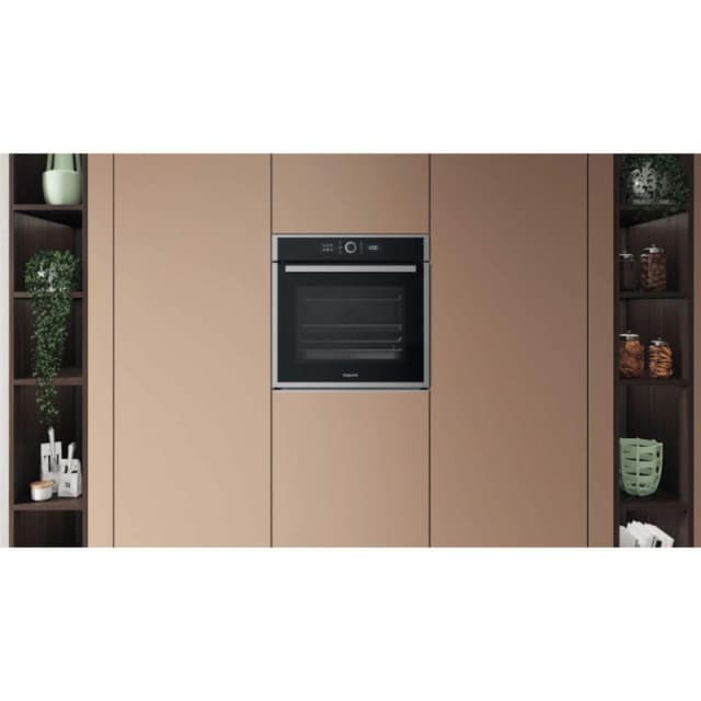 Hotpoint HOIM4S8CM0XUK HOIM4S8CM0XUK Class 4 ActiveMultiflow 73l Single Oven with Air Fry - Stainless Steel Hotpoint HOIM4S8CM0XUK