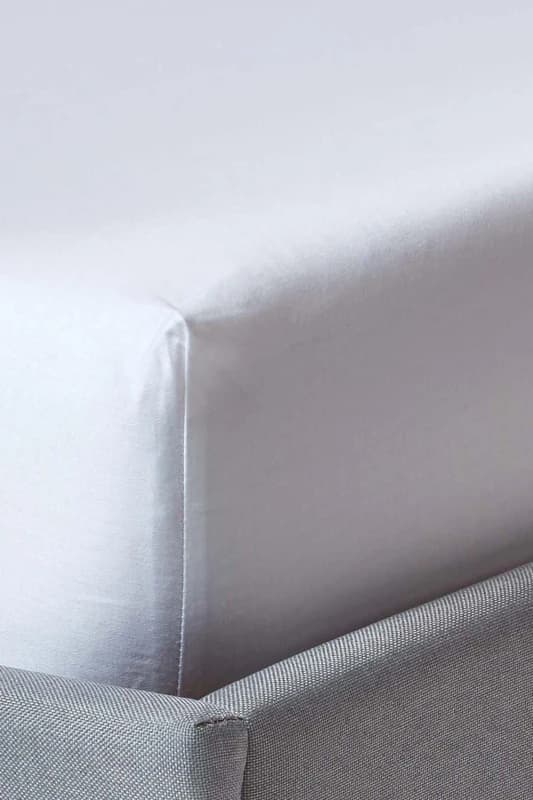 Homescapes Sateen Cotton Deep Fitted Sheet 18" 400 Thread Count in White Size: Double Fitted White Unisex Double Fitted