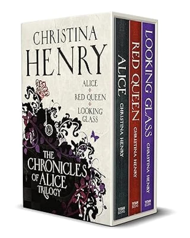 The Chronicles Of Alice Trilogy Box Set Christina Henry Alice Red Queen Looking Glass Christina Henry Books