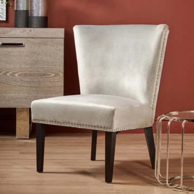 Premier Housewares Velvet Dining Chair, Dining Room Accent Chair, Velvet Upholstered Wing Chair with Wooden Legs Silver