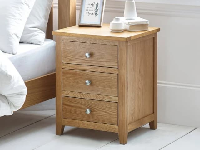 Julian Bowen Mallory Oak 3 Drawer Bedside Table