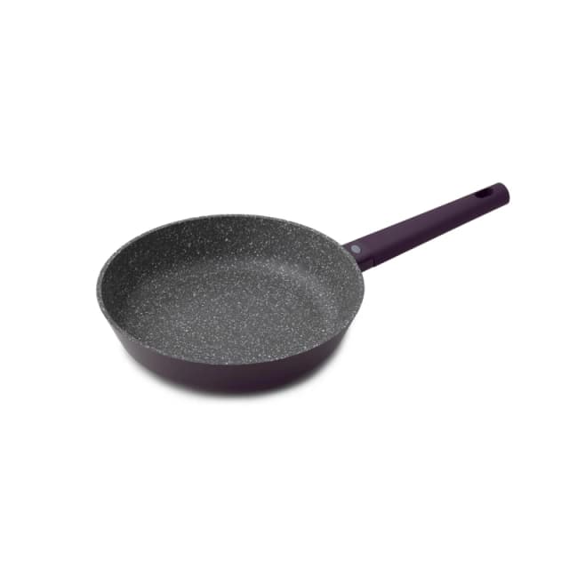 MasterClass Cast Aluminium Non-Stick Frying Pan. Purple unisex 26cm
