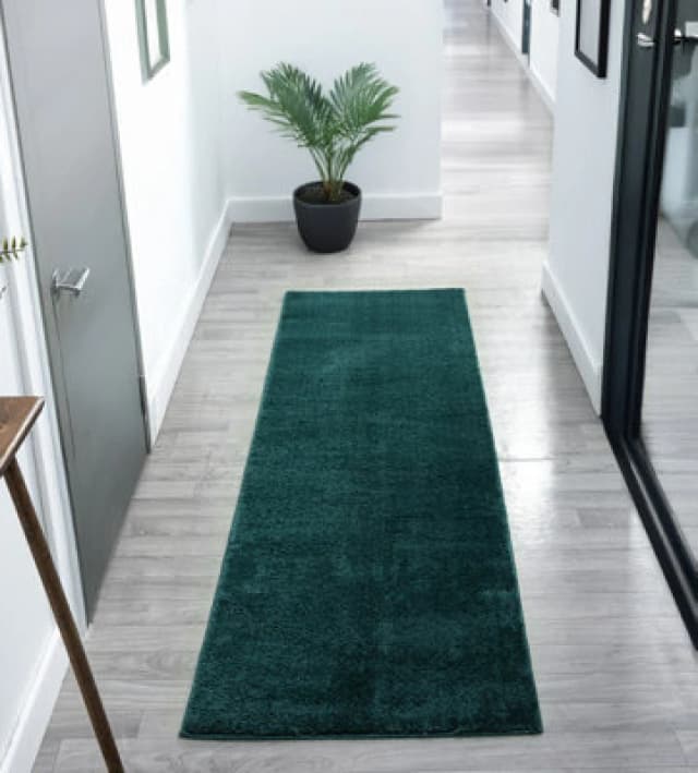 Comfy Washable Low Pile Living Room Area Rug - Anti Slip Felt Backing Emerald 60Cm X 200Cm