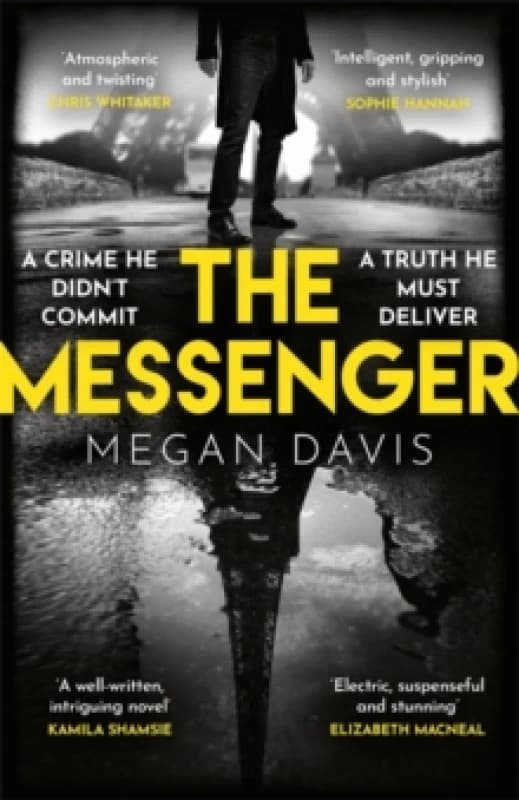 The Messenger : The unmissable debut thriller set in the dark heart of Paris Paperback / softback