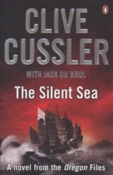 The Silent Sea by Clive Cussler Paperback