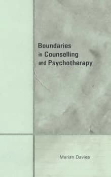 Boundaries in Counselling and Psychotherapy by Marian Davies Paperback